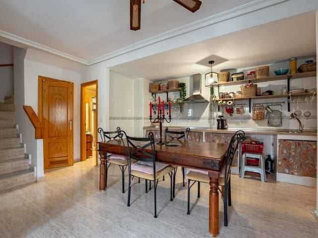 3 sypialnia Dom na sprzedaż w Orihuela Costa, Orihuela z basenem - 349 000 € (Ref: 9911278)