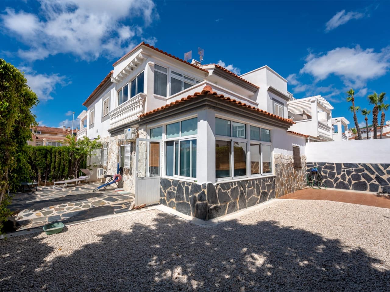 3 sypialnia Dom na sprzedaż w Orihuela Costa z basenem - 349 000 € (Ref: 9911278)