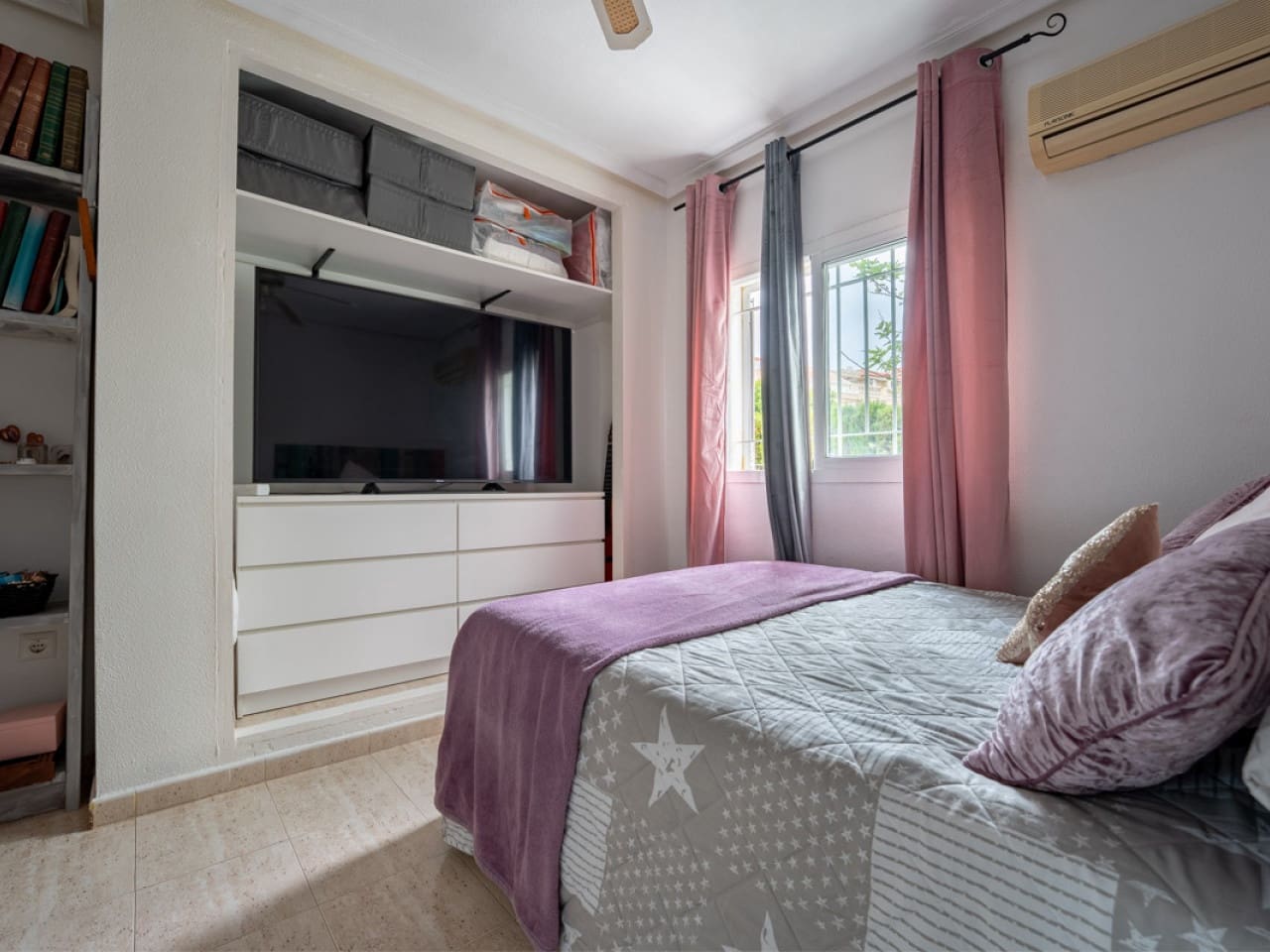 3 sypialnia Dom na sprzedaż w Orihuela Costa z basenem - 349 000 € (Ref: 9911278)