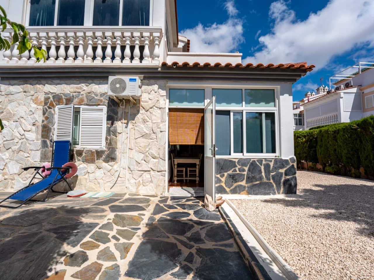 3 sypialnia Dom na sprzedaż w Orihuela Costa z basenem - 349 000 € (Ref: 9911278)