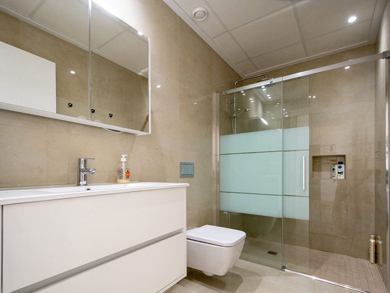 3 Zimmer Villa zu verkaufen in Ciudad Quesada mit Pool - 399.000 € (Ref: 9911279)
