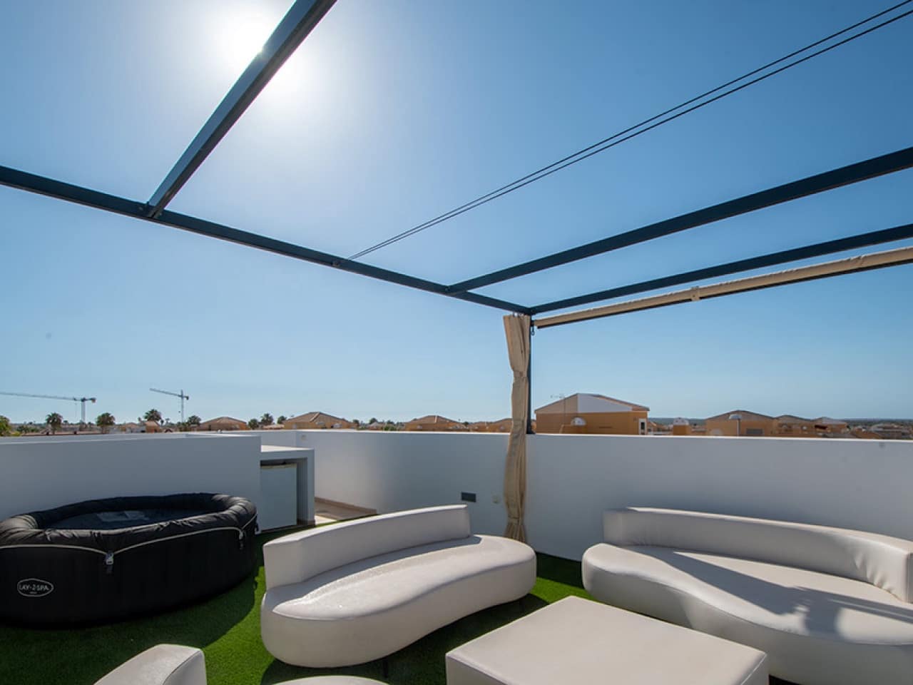 3 Zimmer Villa zu verkaufen in Ciudad Quesada mit Pool - 399.000 € (Ref: 9911279)