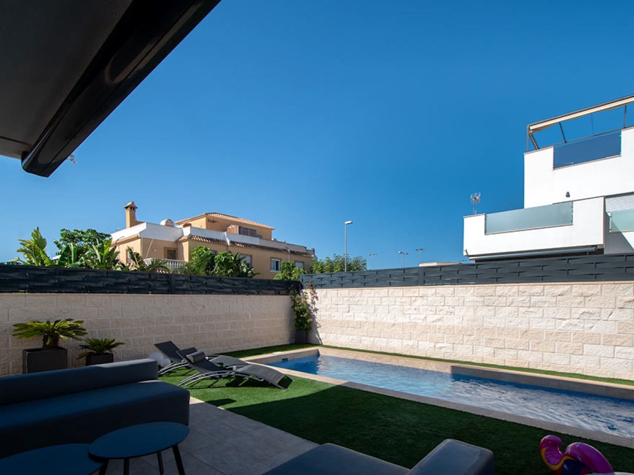 3 Zimmer Villa zu verkaufen in Ciudad Quesada mit Pool - 399.000 € (Ref: 9911279)