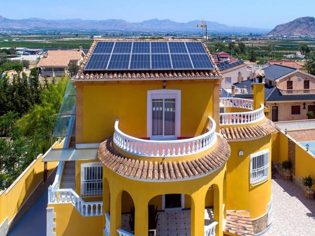5 sovrum Villa till salu i Orihuela med pool - 490 000 € (Ref: 9922592)