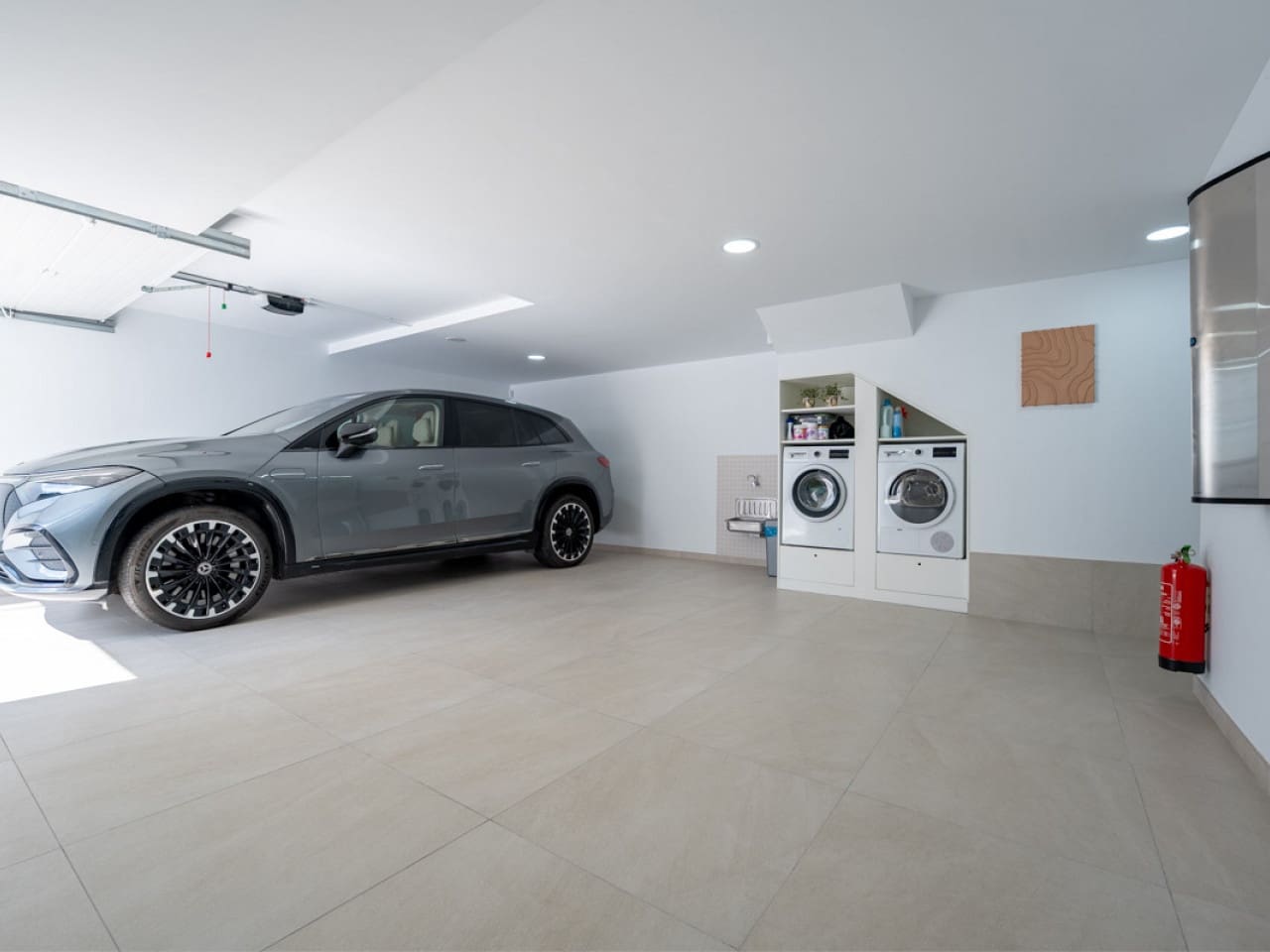 3 bedroom Villa for sale in Ciudad Quesada with pool garage - € 930,000 (Ref: 9970816)