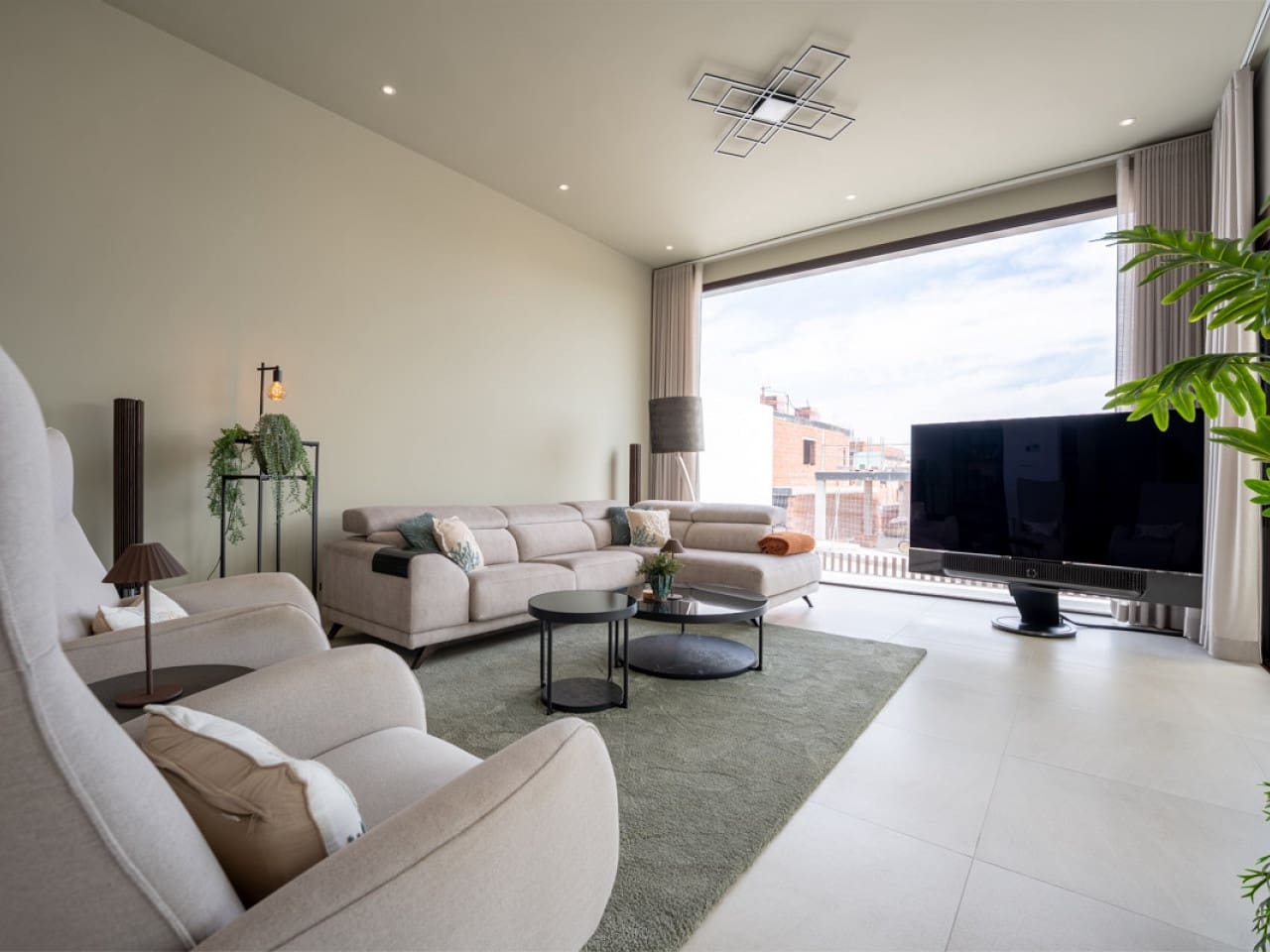 3 bedroom Villa for sale in Ciudad Quesada with pool garage - € 930,000 (Ref: 9970816)