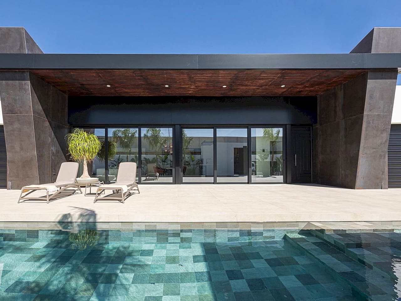 5 soveværelse Villa til salg i Ciudad Quesada med swimmingpool - € 1.099.000 (Ref: 9985201)