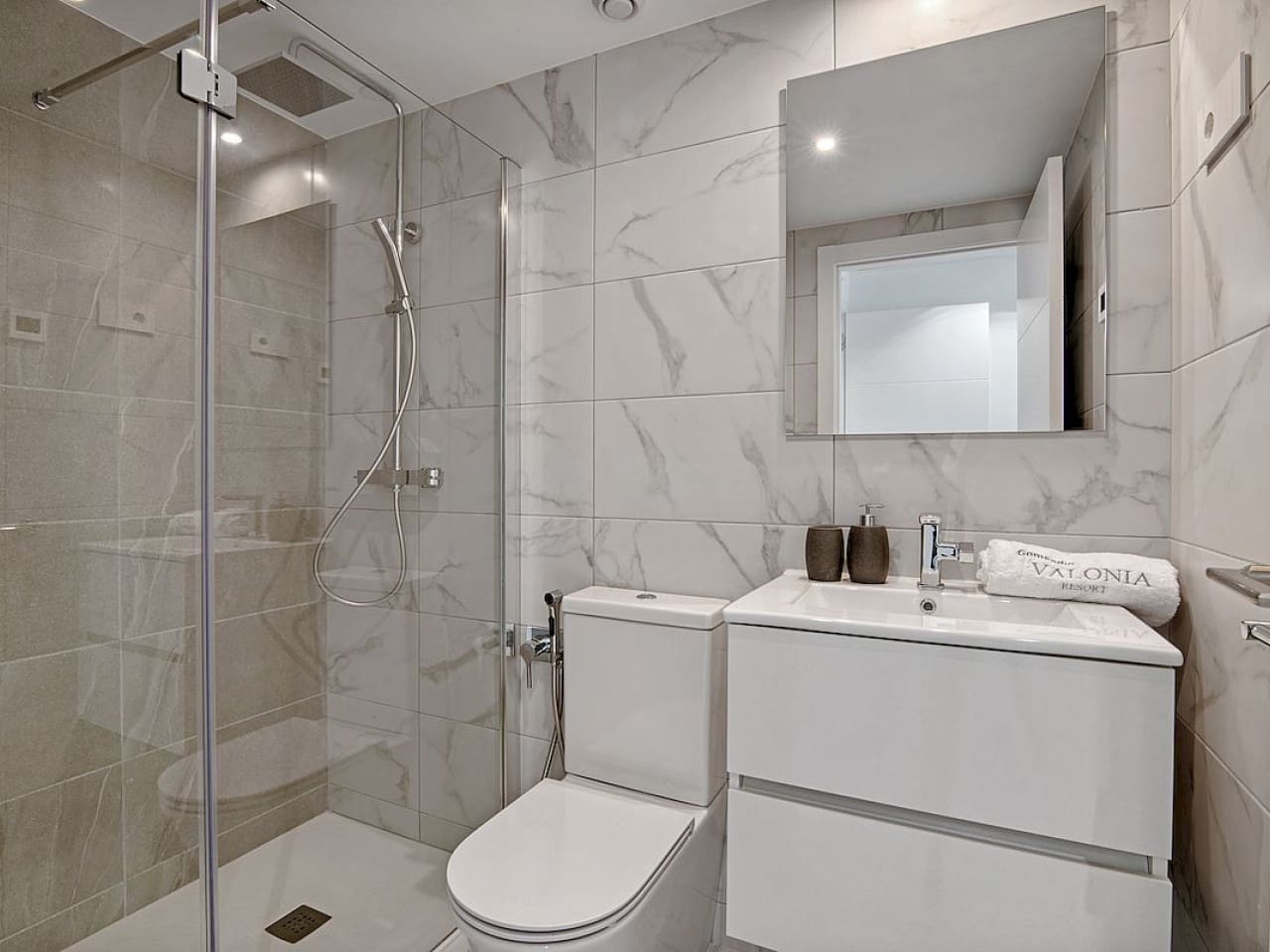 Apartamento de 2 habitaciones en Orihuela Costa en venta con piscina garaje - 350.000 € (Ref: 9997259)