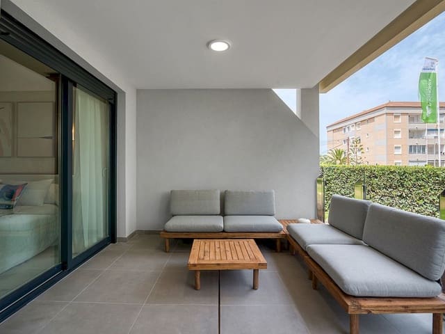 Apartamento de 2 habitaciones en Punta Prima, Orihuela en venta con piscina garaje - 350.000 € (Ref: 9997259)