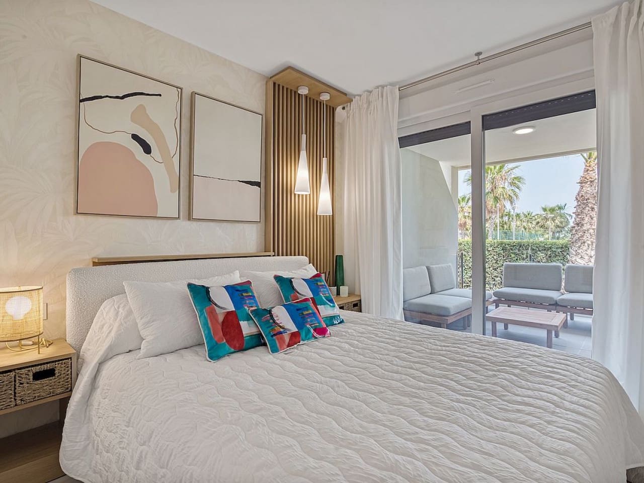 Apartamento de 2 habitaciones en Orihuela Costa en venta con piscina garaje - 350.000 € (Ref: 9997259)