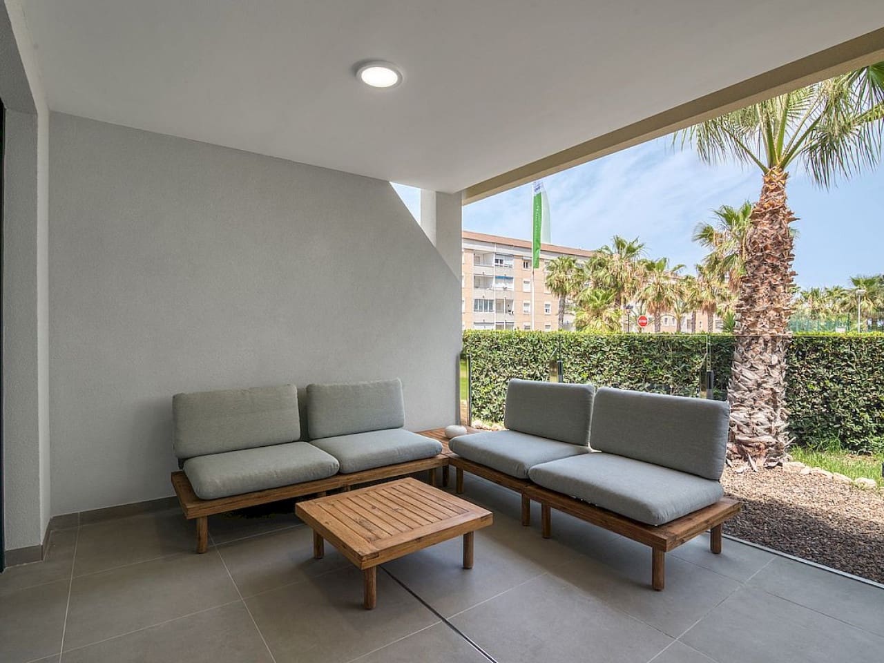 Apartamento de 2 habitaciones en Orihuela Costa en venta con piscina garaje - 350.000 € (Ref: 9997259)