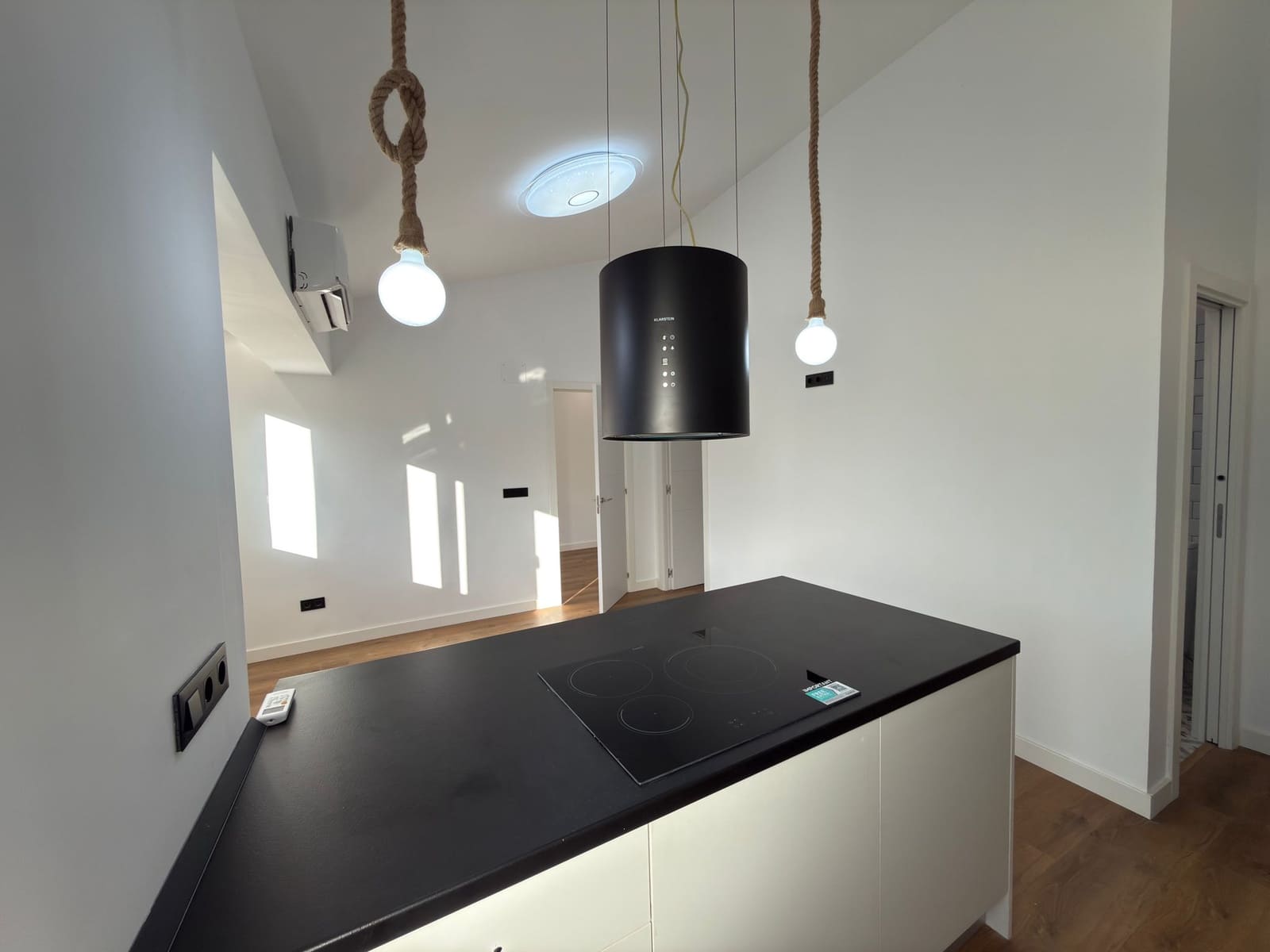 2 soveværelse Lejlighed til salg i Alicante by - € 183.000 (Ref: 9428943)