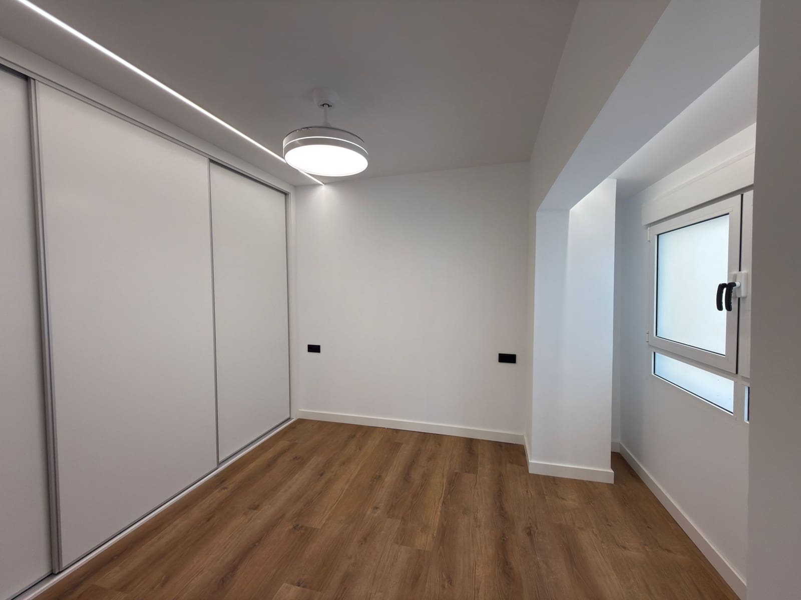 2 soveværelse Lejlighed til salg i Alicante by - € 183.000 (Ref: 9428943)