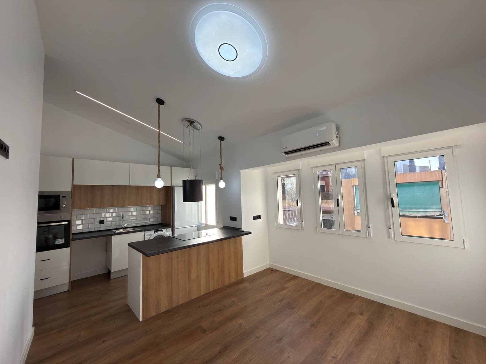 2 soveværelse Lejlighed til salg i Alicante by - € 183.000 (Ref: 9428943)