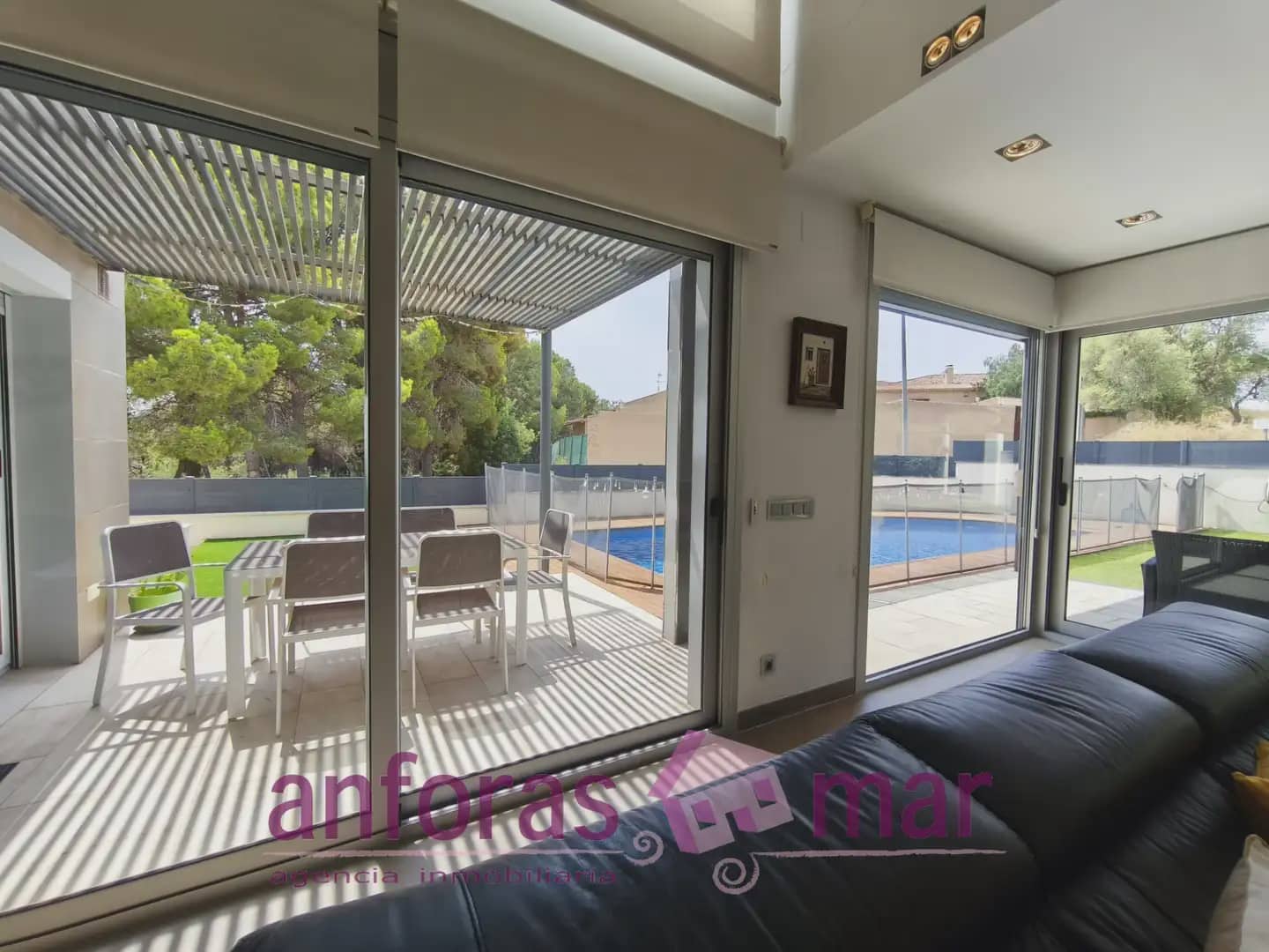 5 bedroom Villa for sale in El Vendrell with pool garage - € 798,000 (Ref: 10018080)