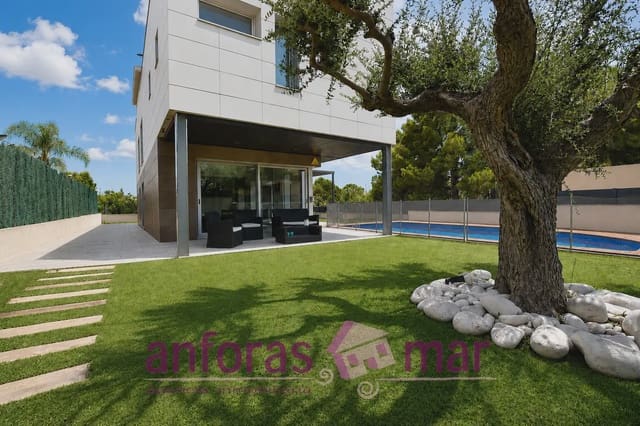 5 bedroom Villa for sale in El Vendrell with pool garage - € 798,000 (Ref: 10018080)