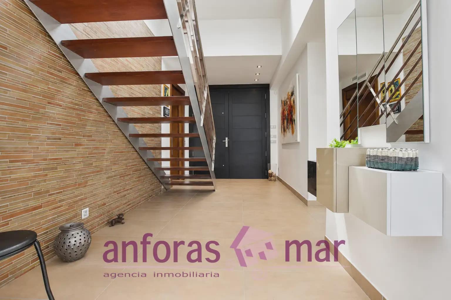 5 bedroom Villa for sale in El Vendrell with pool garage - € 798,000 (Ref: 10018080)