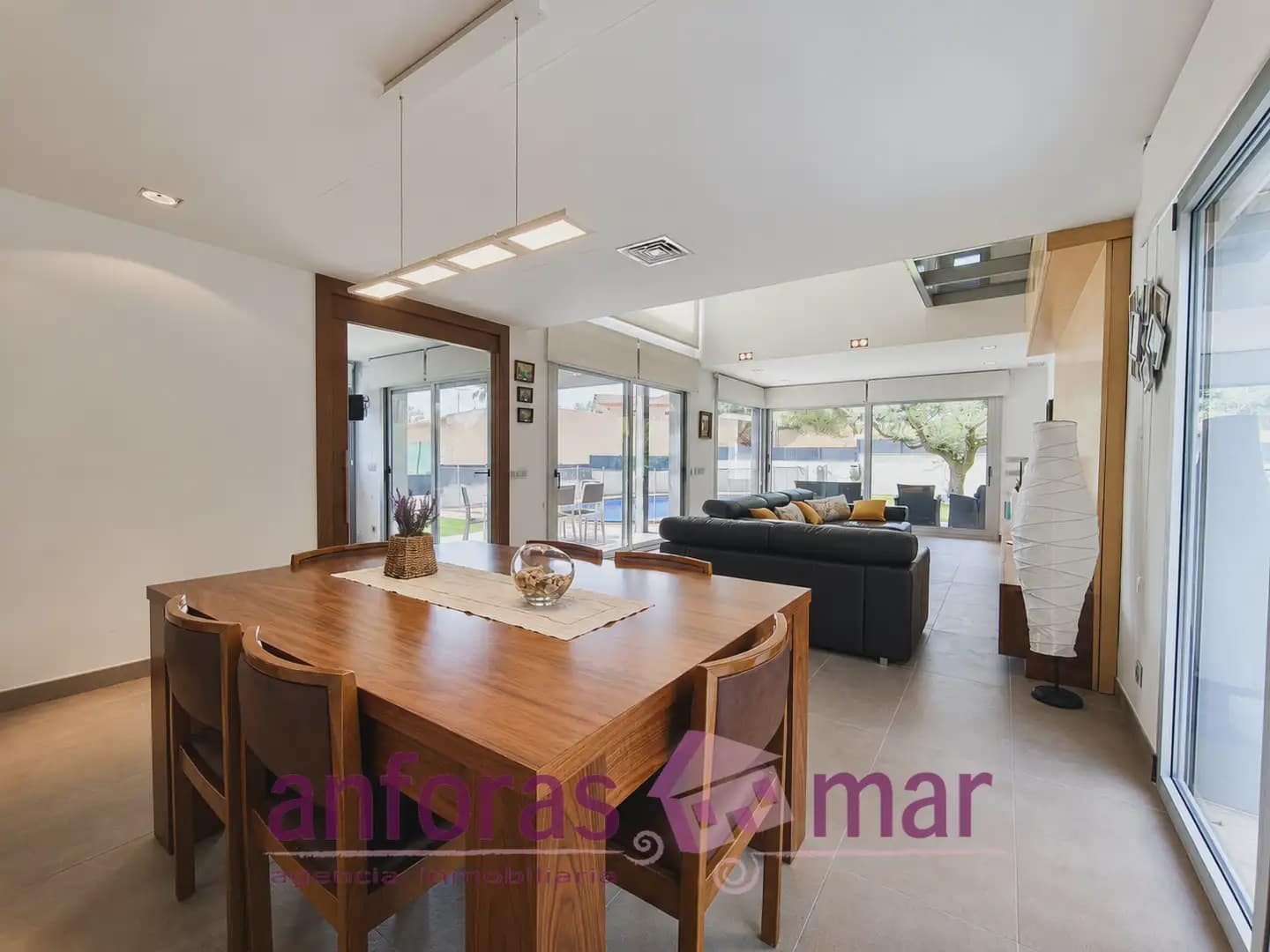 5 bedroom Villa for sale in El Vendrell with pool garage - € 798,000 (Ref: 10018080)