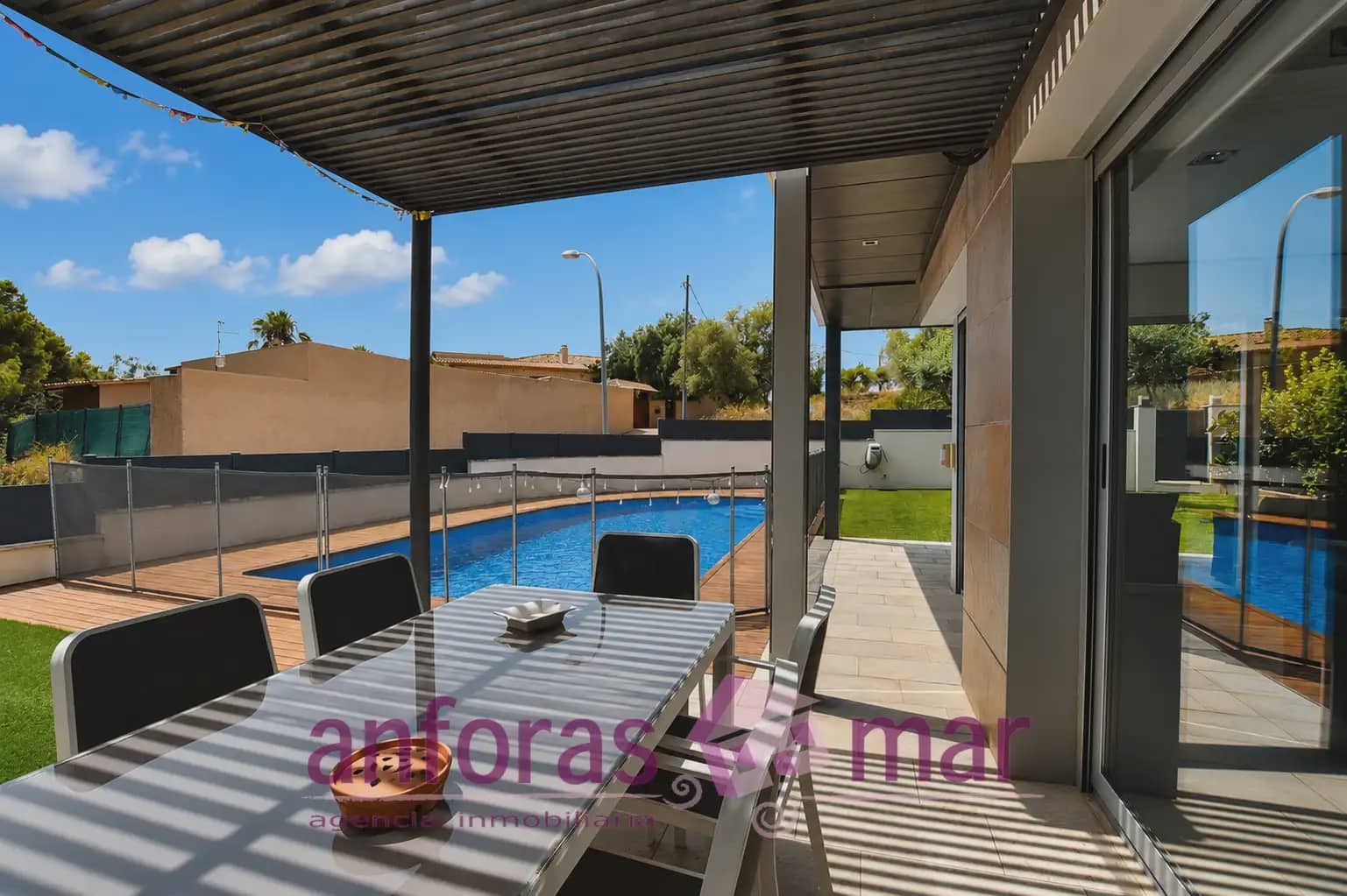 5 bedroom Villa for sale in El Vendrell with pool garage - € 798,000 (Ref: 10018080)
