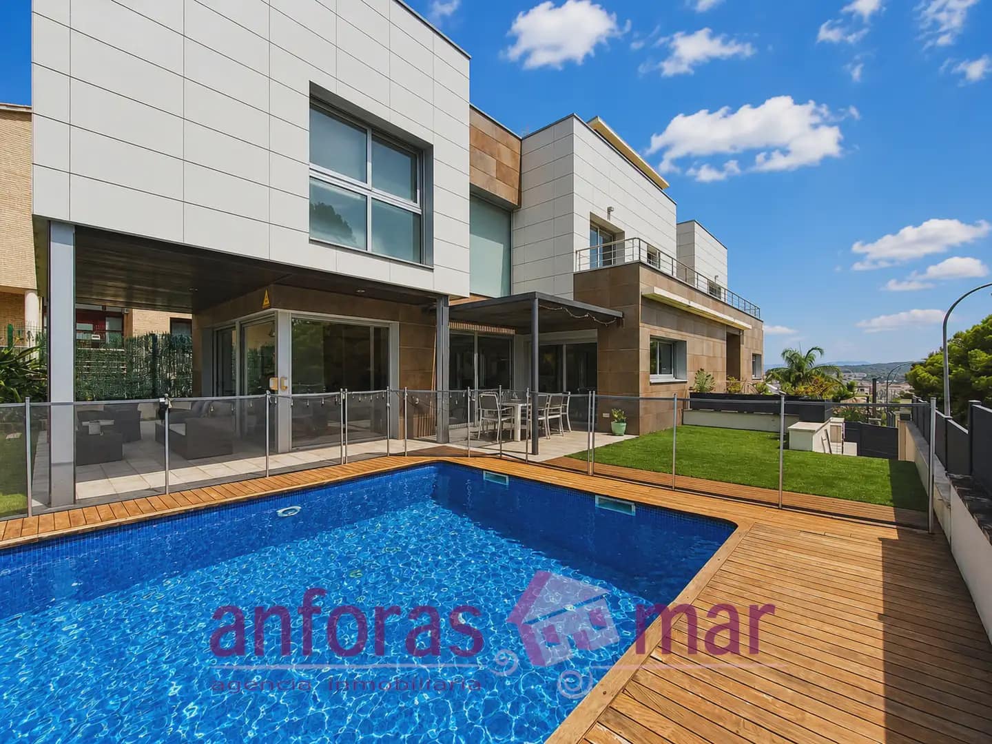 5 bedroom Villa for sale in El Vendrell with pool garage - € 798,000 (Ref: 10018080)
