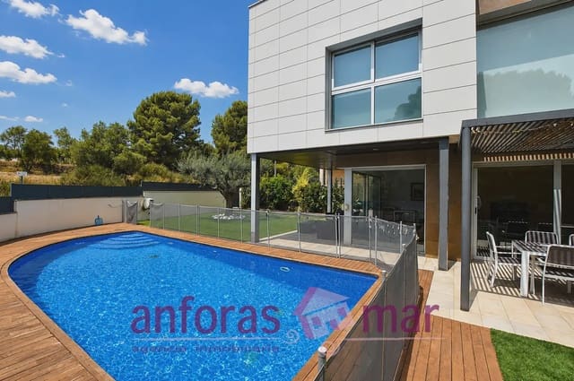 5 bedroom Villa for sale in El Vendrell with pool garage - € 798,000 (Ref: 10018080)