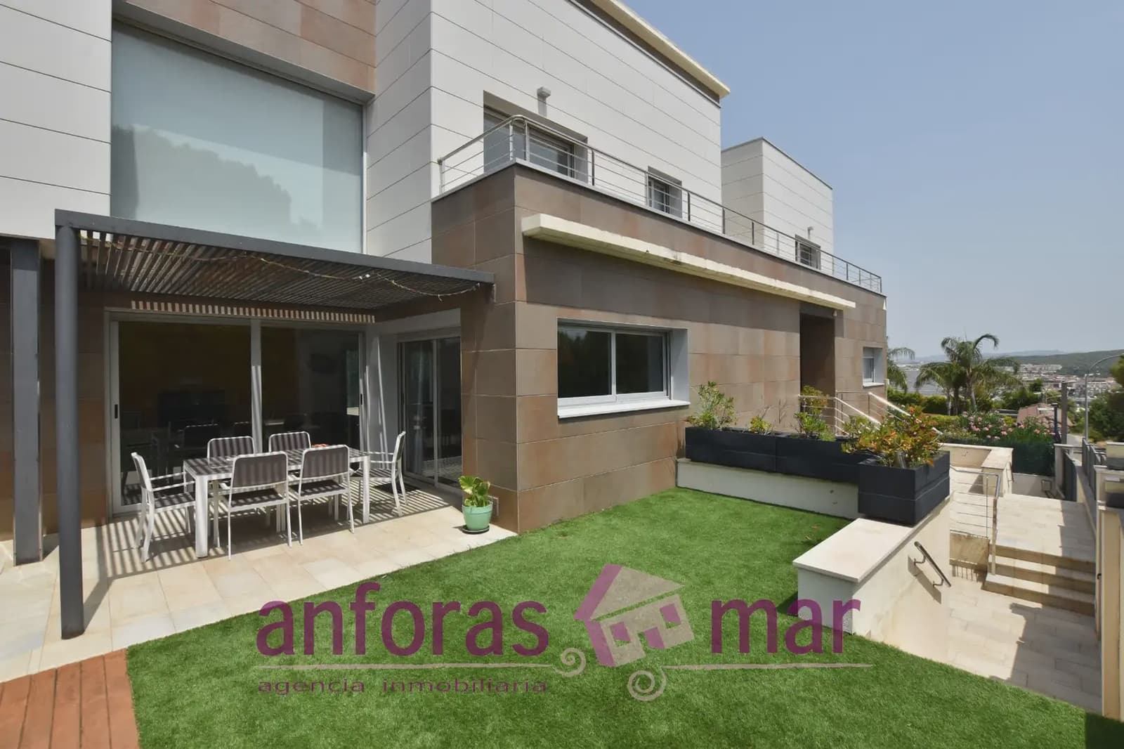 5 bedroom Villa for sale in El Vendrell with pool garage - € 798,000 (Ref: 10018080)