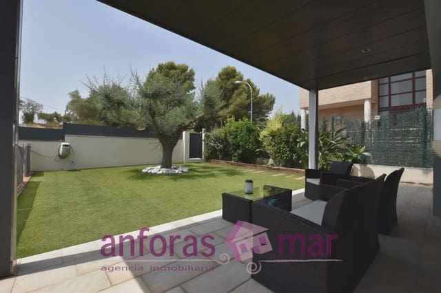 5 bedroom Villa for sale in El Vendrell with pool garage - € 798,000 (Ref: 10018080)