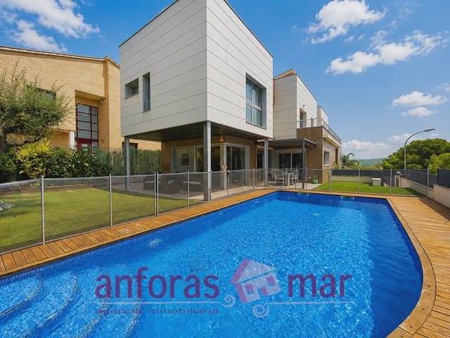 5 bedroom Villa for sale in El Vendrell with pool garage - € 798,000 (Ref: 10018080)