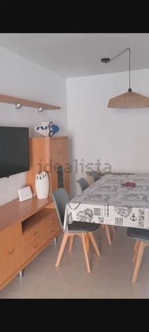 Villa/Maison Mitoyenne de 3 chambres à louer à Torredembarra avec piscine garage - 950 € (Ref: 10041444)