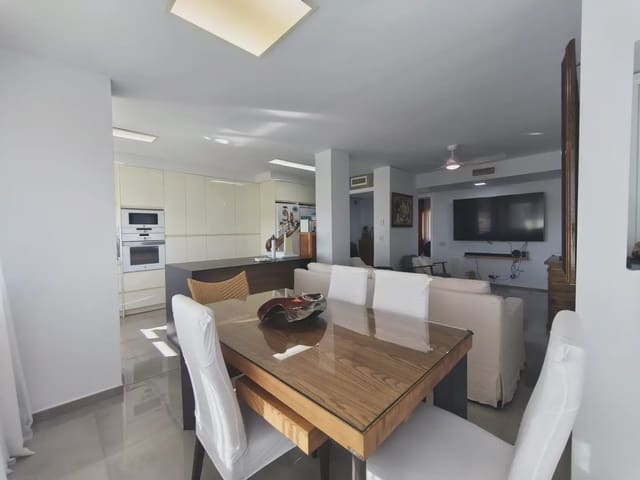 3 slaapkamer Penthouse te koop in Torredembarra - € 339.900 (Ref: 10089991)