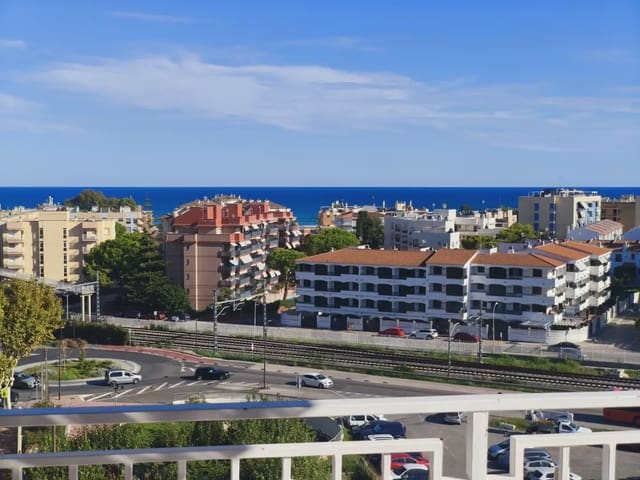3 slaapkamer Penthouse te koop in Torredembarra - € 339.900 (Ref: 10089991)