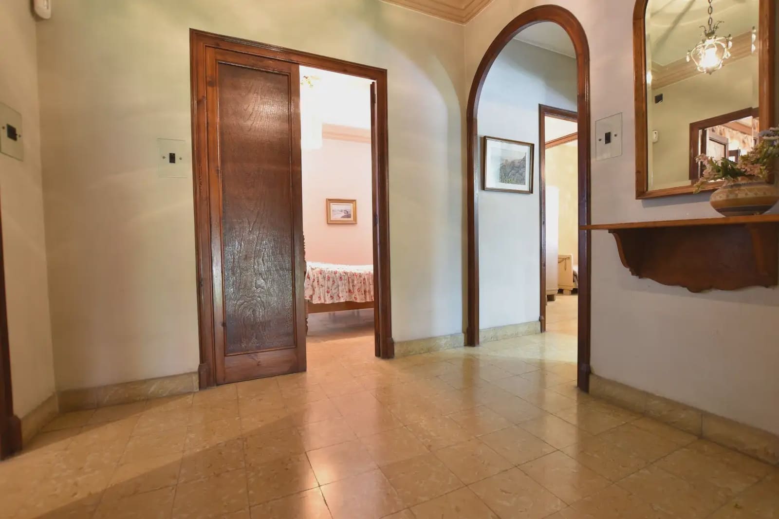 8 sypialnia Willa na sprzedaż w Torredembarra z garażem - 900 000 € (Ref: 10090050)