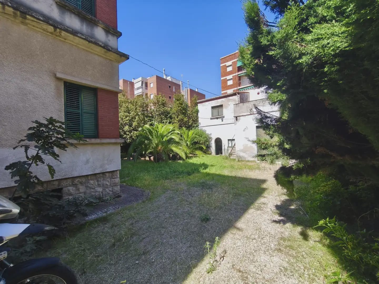 8 sypialnia Willa na sprzedaż w Torredembarra z garażem - 900 000 € (Ref: 10090050)