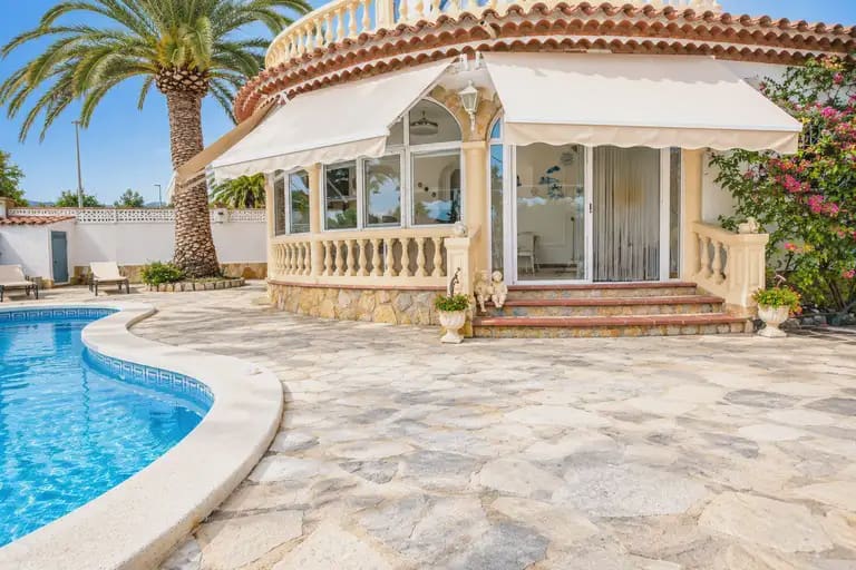 3 sypialnia Willa na sprzedaż w Mont-roig del Camp z basenem garażem - 395 000 € (Ref: 10163328)