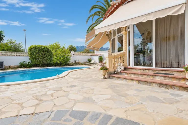 3 sypialnia Willa na sprzedaż w Mont-roig del Camp z basenem garażem - 395 000 € (Ref: 10163328)