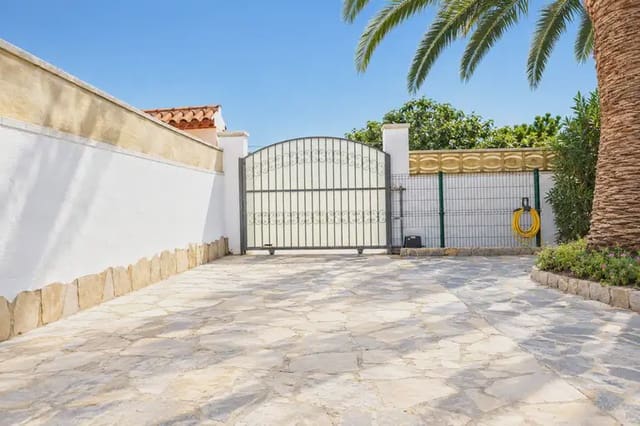 3 chambre Villa/Maison à vendre à Miami Playa / Miami Platja, Mont-roig del Camp avec piscine garage - 395 000 € (Ref: 10163328)