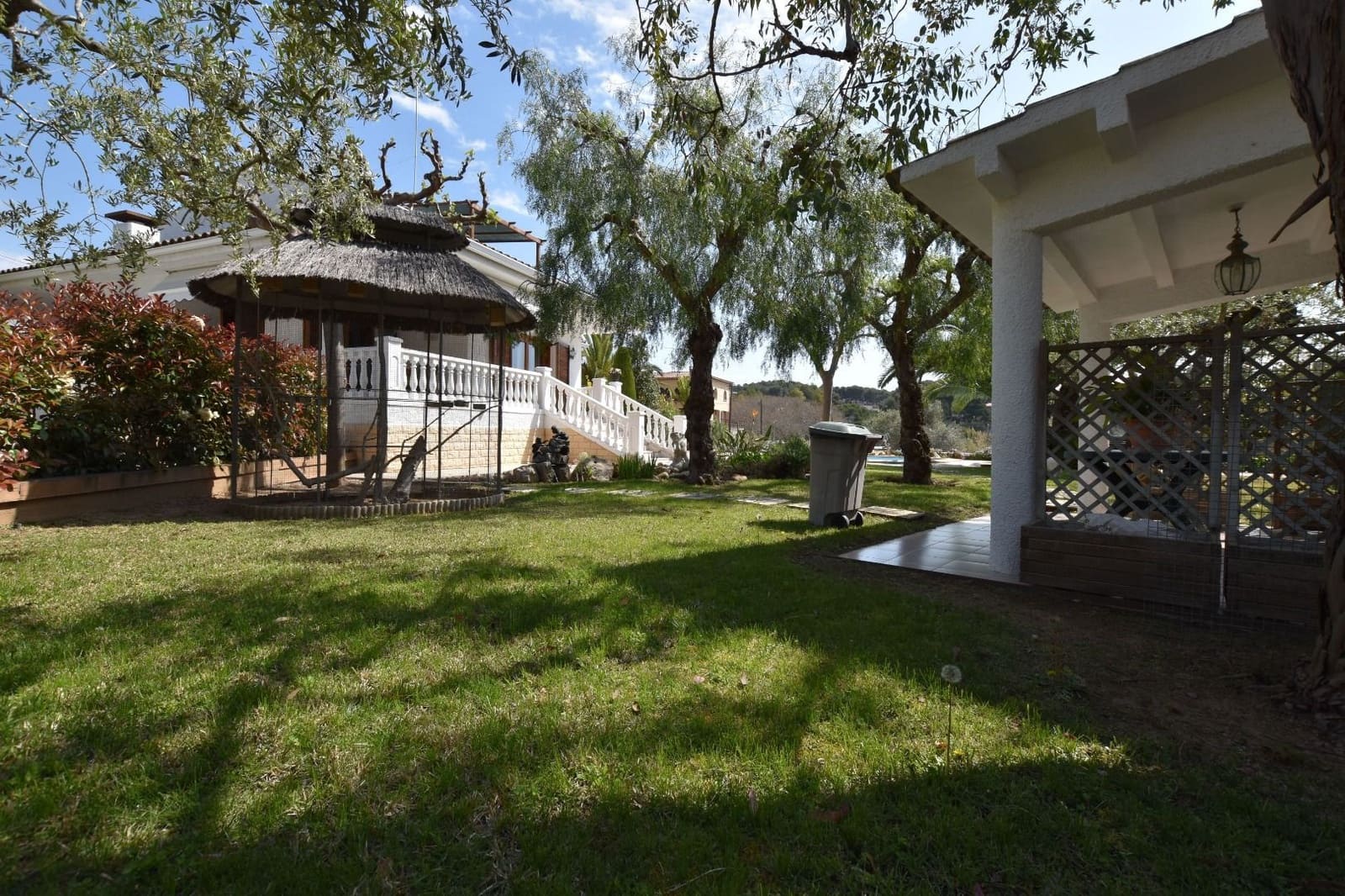 4 bedroom Villa for sale in Tarragona city with pool garage - € 775,000 (Ref: 4798895)