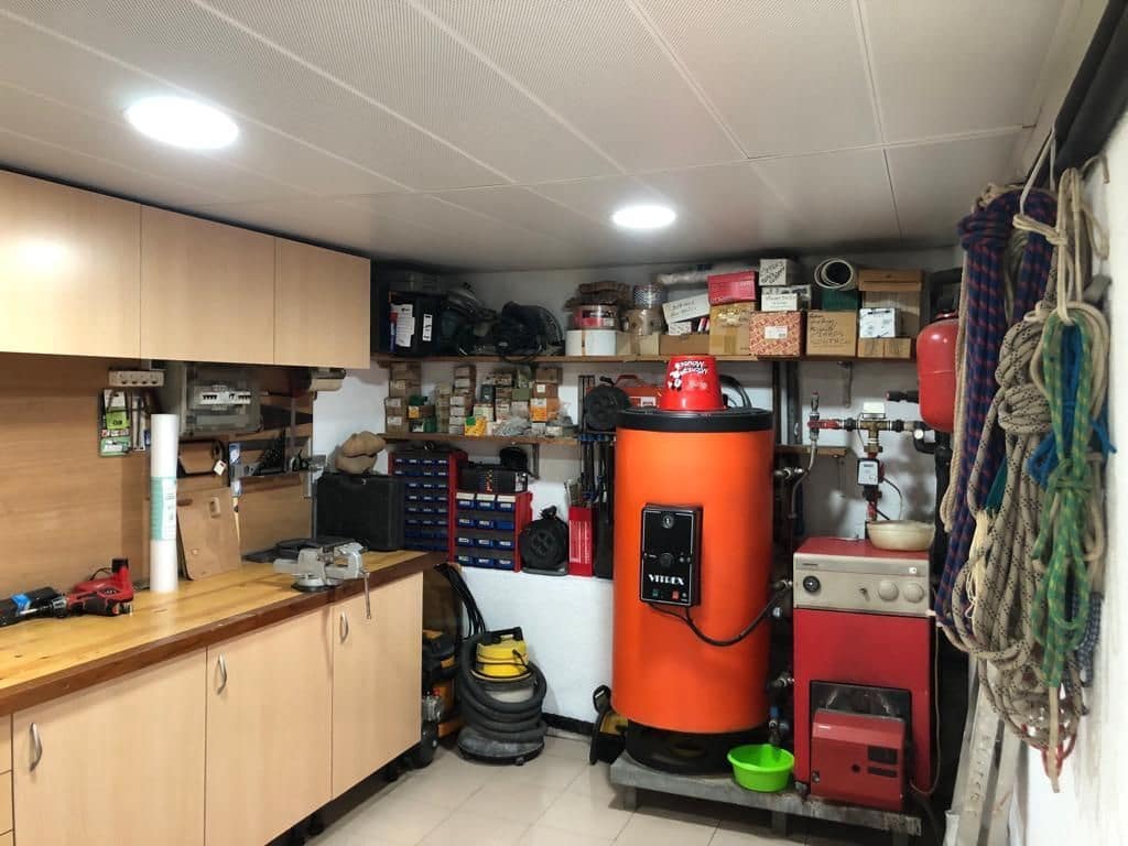 4 bedroom Villa for sale in Tarragona city with pool garage - € 775,000 (Ref: 4798895)