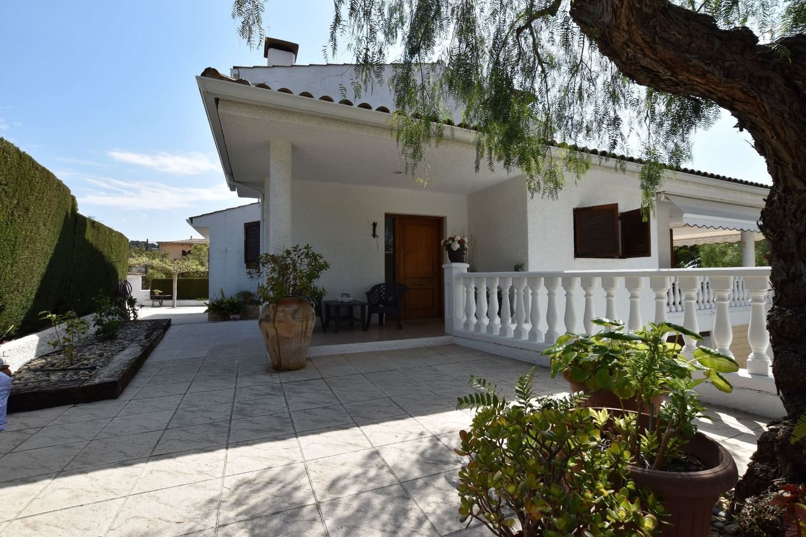 4 bedroom Villa for sale in Tarragona city with pool garage - € 775,000 (Ref: 4798895)