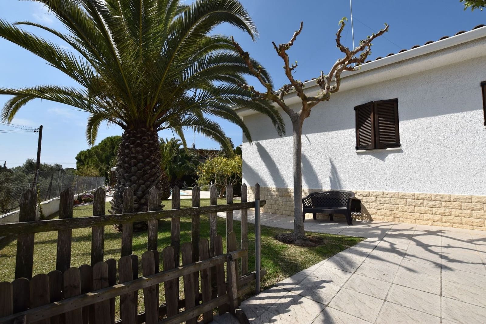 4 bedroom Villa for sale in Tarragona city with pool garage - € 775,000 (Ref: 4798895)