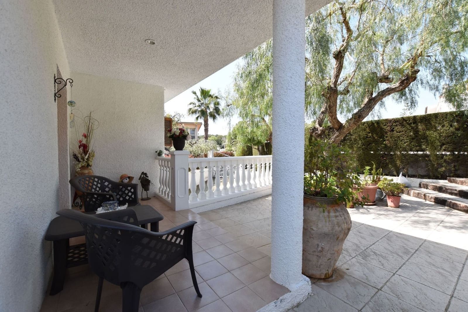 4 bedroom Villa for sale in Tarragona city with pool garage - € 775,000 (Ref: 4798895)