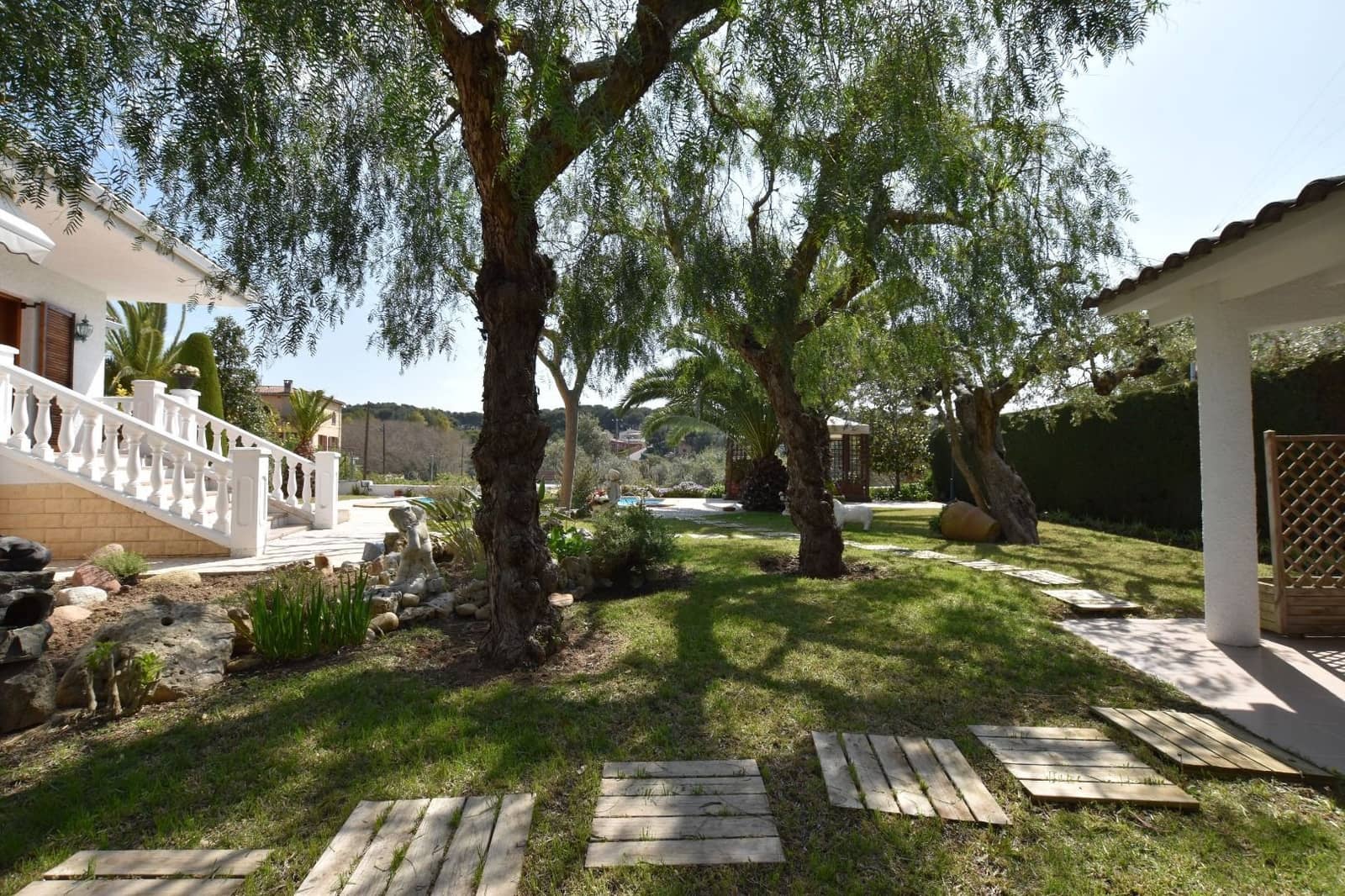 4 bedroom Villa for sale in Tarragona city with pool garage - € 775,000 (Ref: 4798895)