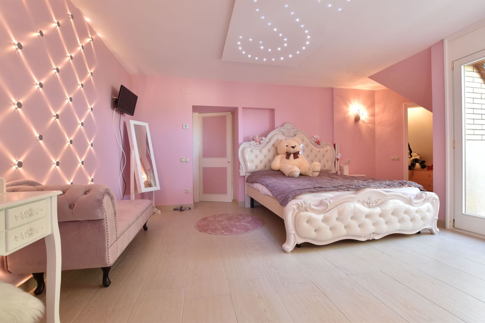 6 soverom Villa til salgs i Salou med svømmebasseng garasje - € 2 700 000 (Ref: 5908199)