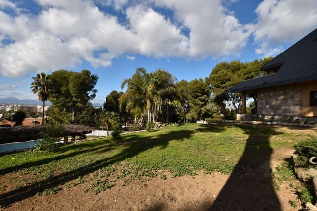 6 soverom Villa til salgs i Salou med svømmebasseng garasje - € 2 700 000 (Ref: 5908199)