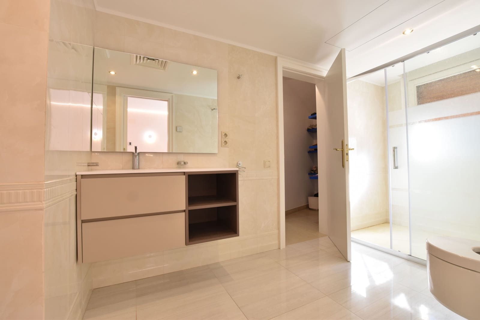 6 soverom Villa til salgs i Salou med svømmebasseng garasje - € 2 700 000 (Ref: 5908199)