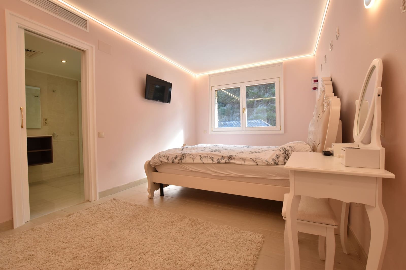 6 soverom Villa til salgs i Salou med svømmebasseng garasje - € 2 700 000 (Ref: 5908199)