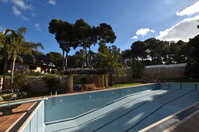 6 soverom Villa til salgs i Salou med svømmebasseng garasje - € 2 700 000 (Ref: 5908199)