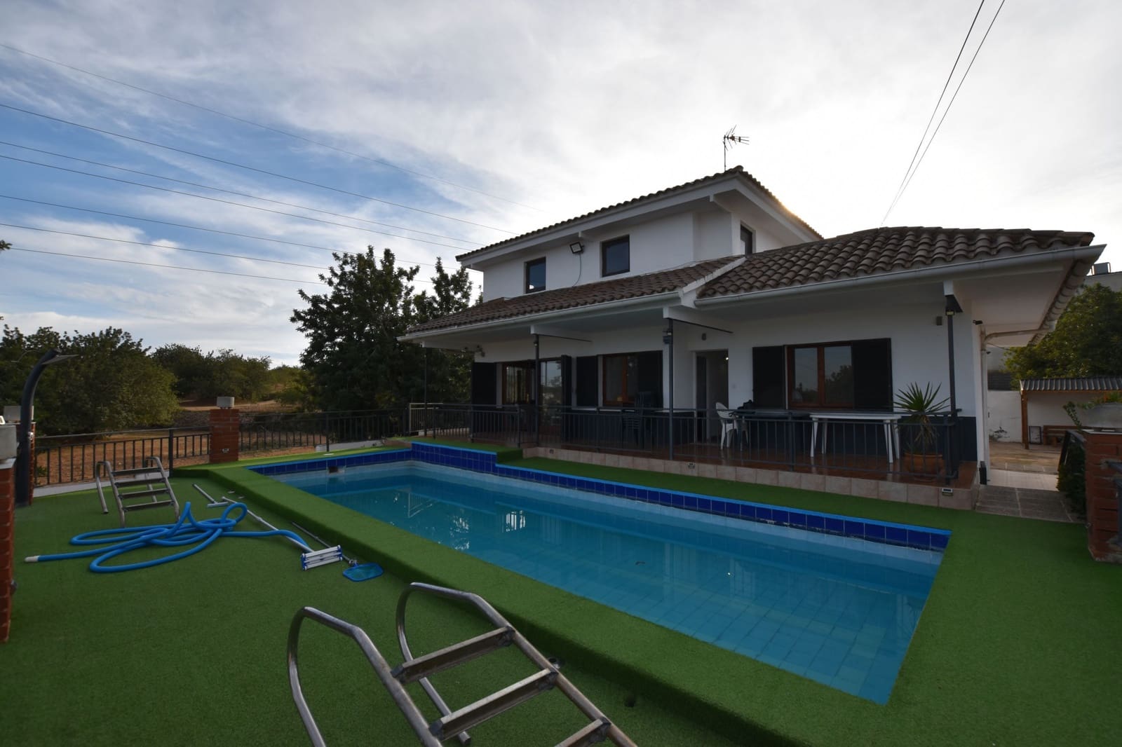 4 bedroom Villa for sale in La Pobla de Montornes with pool garage - € 390,000 (Ref: 7448423)
