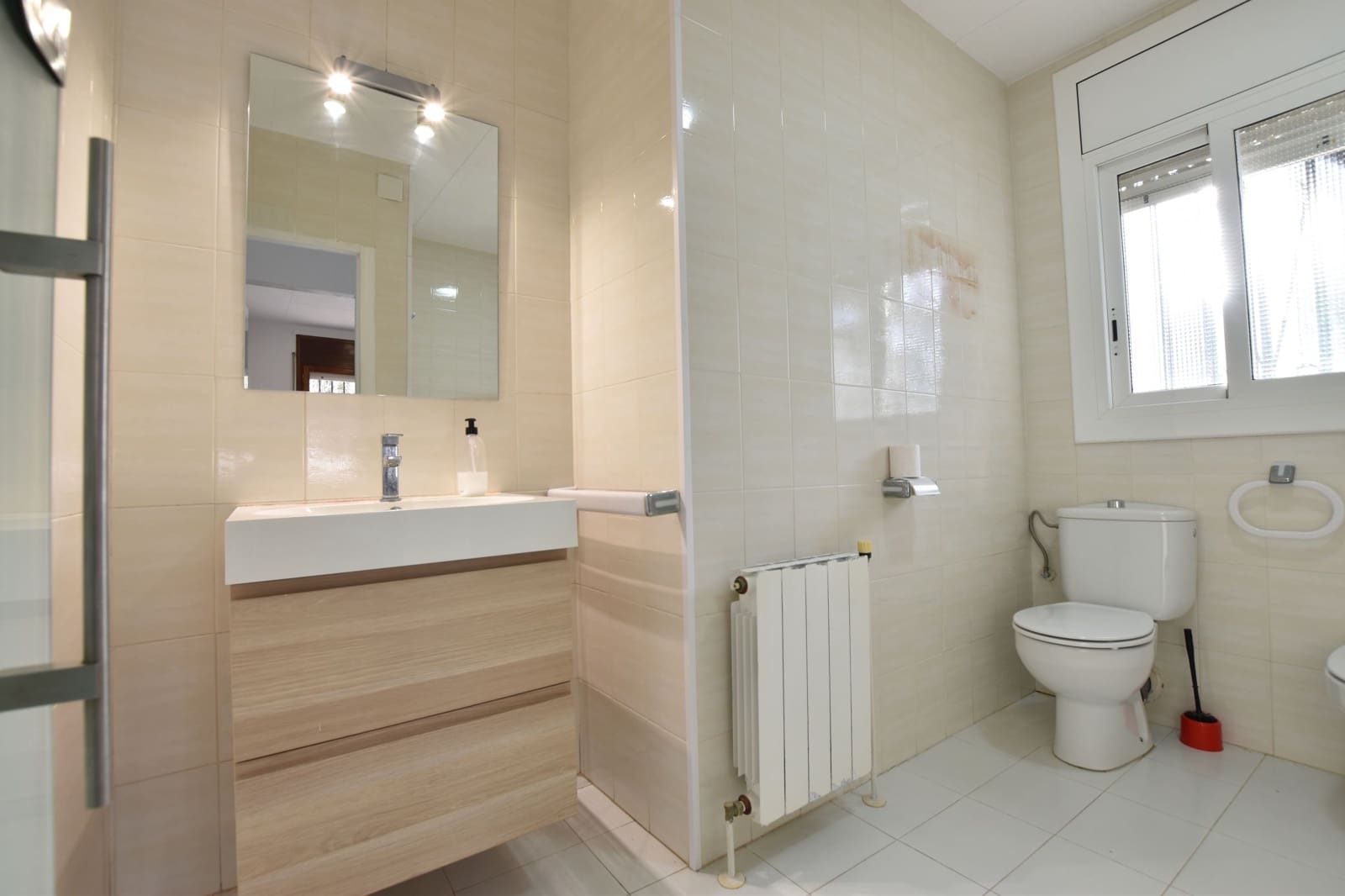 4 bedroom Villa for sale in La Pobla de Montornes with pool garage - € 390,000 (Ref: 7448423)