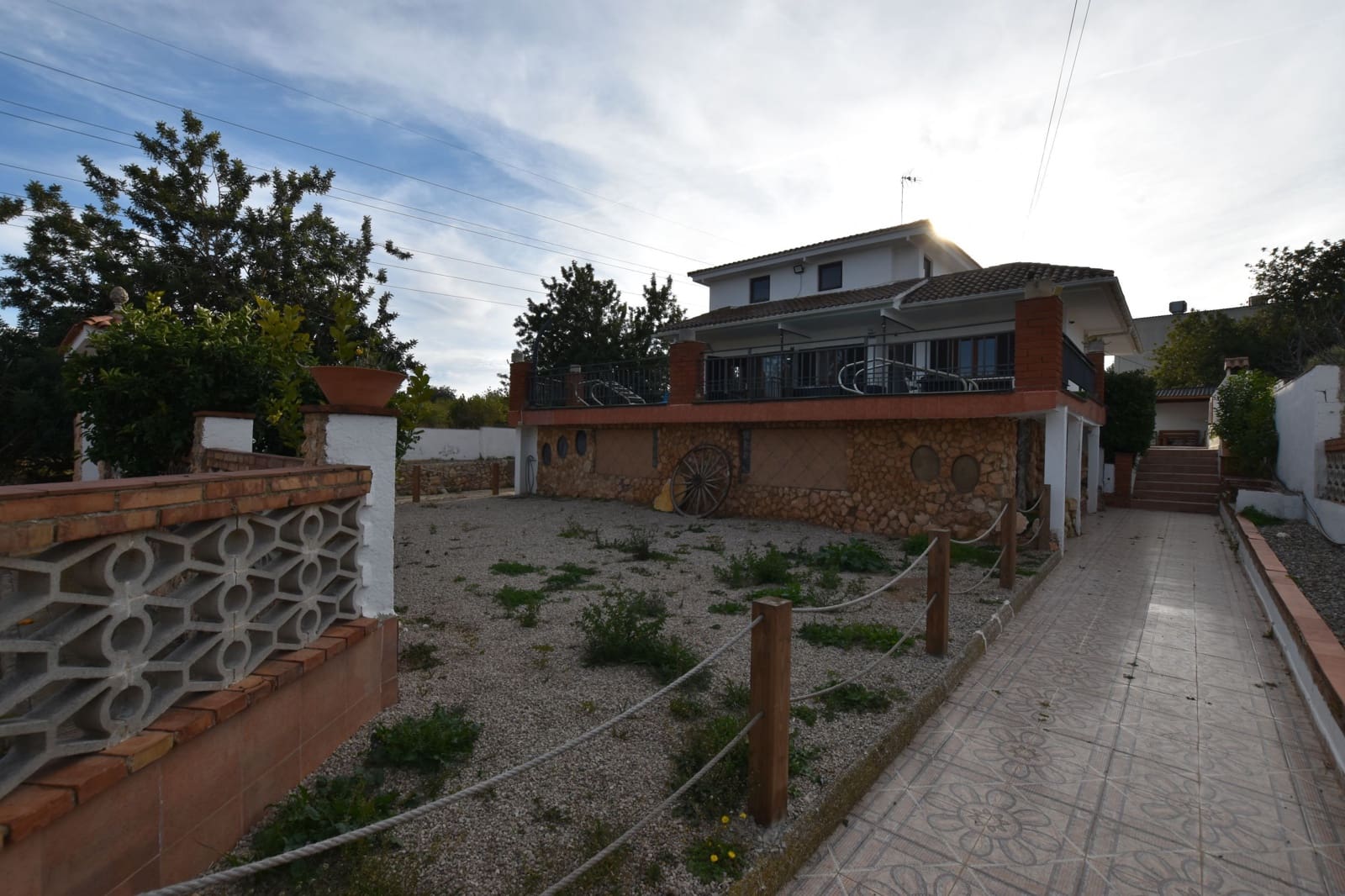 4 bedroom Villa for sale in La Pobla de Montornes with pool garage - € 390,000 (Ref: 7448423)